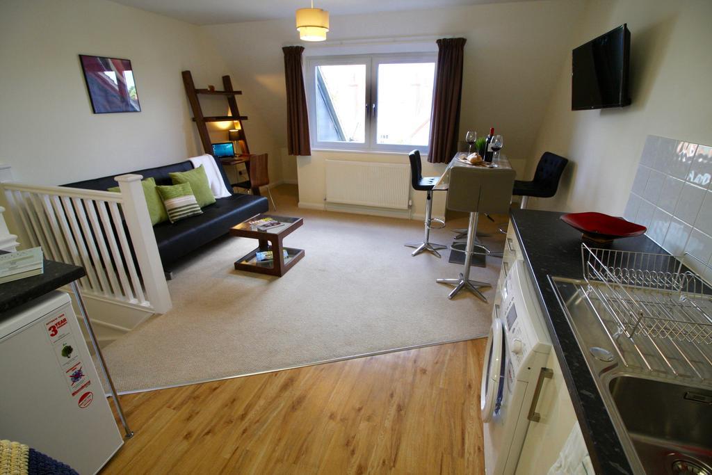 Apartamento Amberblue@Epsom Exterior foto